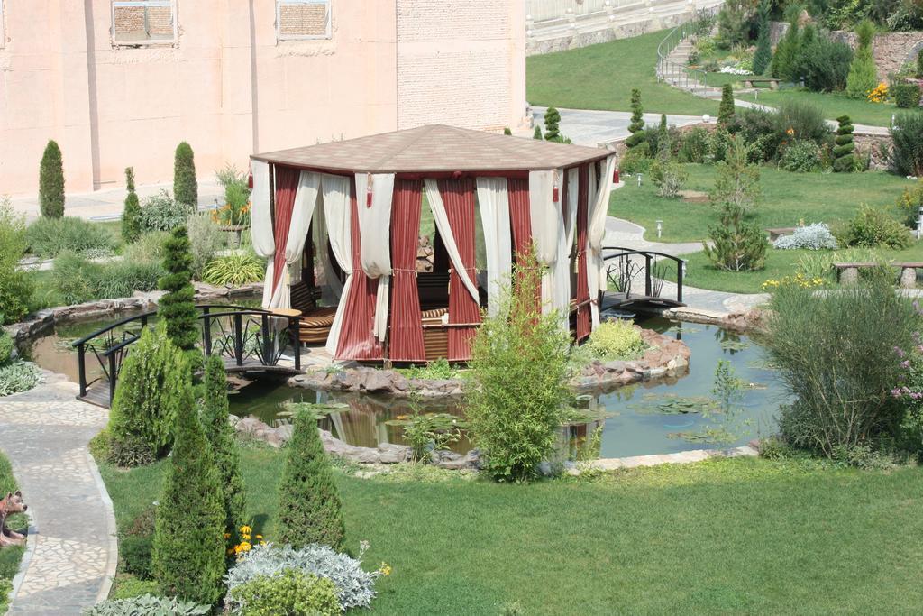 Advantage Hotel Самарканд Экстерьер фото